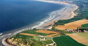 Vue aérienne de Audinghen au cap Gris-Nez