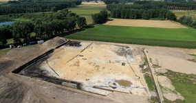 vue aérienne de l'emprise fouillee