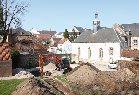 Vue générale du diagnostic archéologique à Montreuil-sur-mer