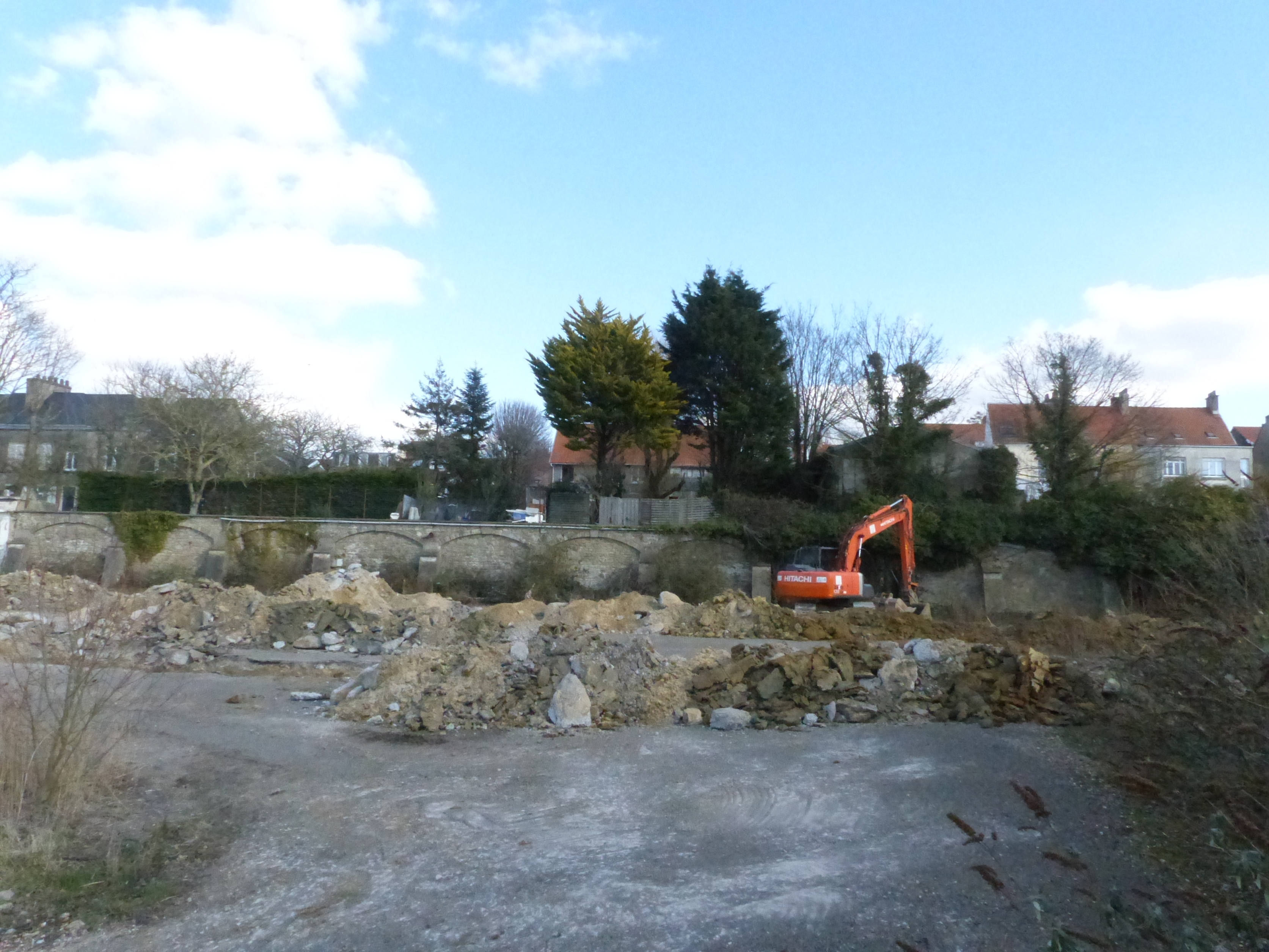 Vue de la terrasse supérieure de la parcelle diagnostiquée.